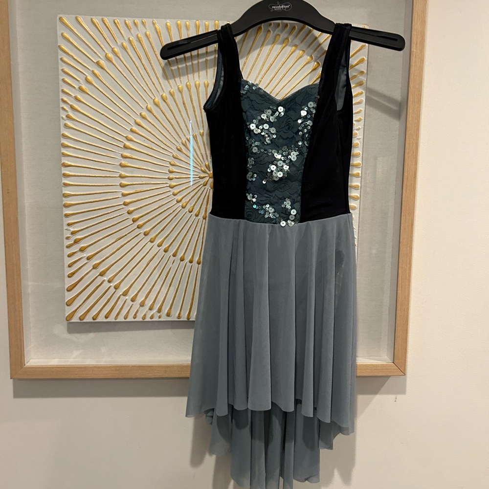 Revolution dance costume MC